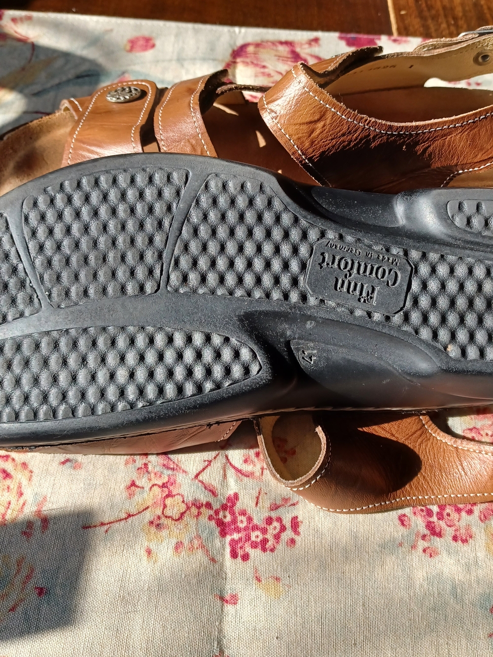Finn Comfort Brown Leather Adjustable Strap Sandals - Picture 4 of 4